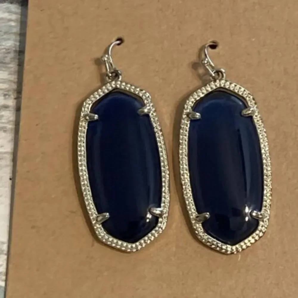 Kendra Scott‎ Elle Navy Cats Eye EARRINGS Gold Tone